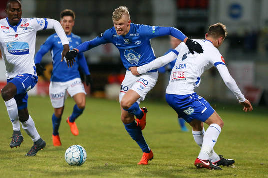 Erling Braut Haaland of Molde and Fredrik Knudsen of
