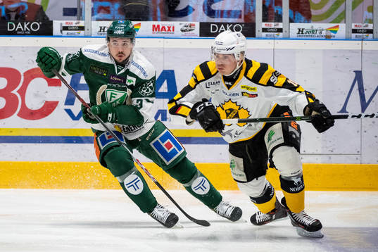 Färjestads Jens Westin och Skellefteås Henrik Hetta
