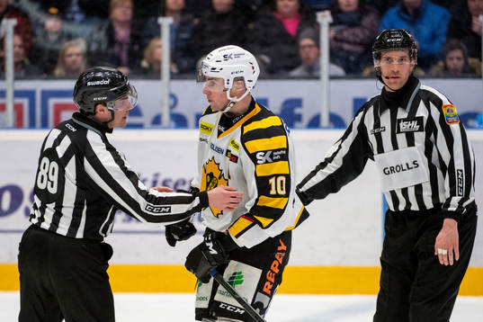 Skellefteås Joakim Lindström blir utvisad