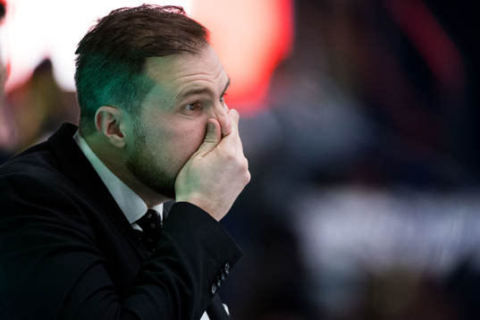 Färjestads assisterande tränare Gereon Dahlgren deppar