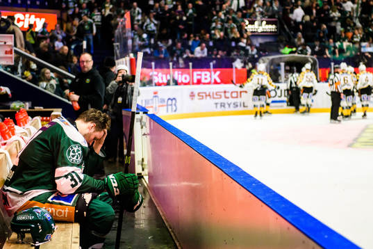 Färjestads Dick Axelsson deppar
