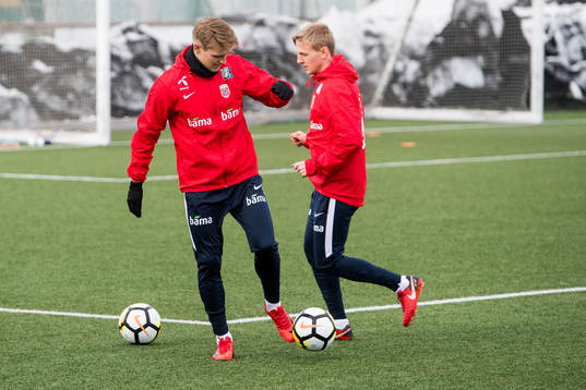 Martin Ødegaard and Mats Møller Dæhli of Norway