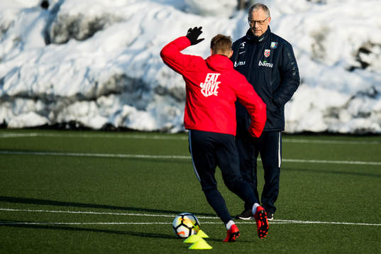 Martin Ødegaard and Lars Lagerbäck, head coach of Norway