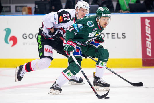 Malmö Redhawks Lars Bryggman och Frölundas Mats Rosseli