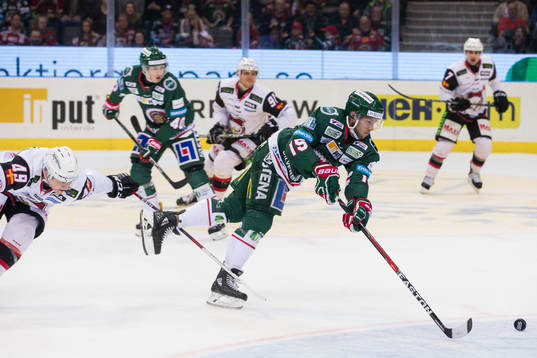 Malmö Redhawks Rhett Rakhshani trippar Frölundas Matt