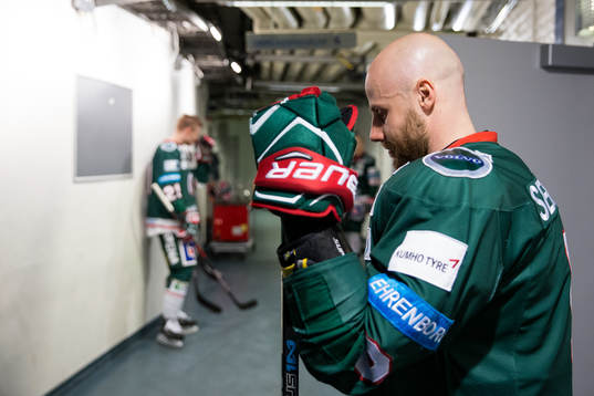 Frölundas Jan Mursak innan kvartsfinal 1 i SM-slutspelet i