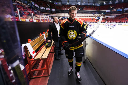 Brynäs Linus Ölund innan kvartsfinal 2 i SM-slutspelet i