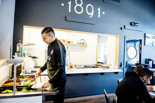 Nabil Bahoui, AIK fotboll