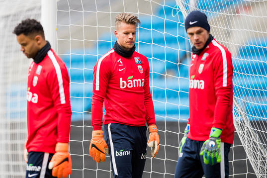 Goalkeeper Sten Grytebust, goalkeeper Ørjan Håskjold