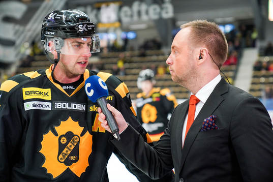 Cmores Johan Edlund intervjuar Skellefteås Joakim