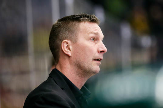 Färjestads tränare Johan Pennerborn