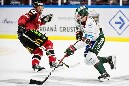Frölundas Rasmus Dahlin och Malmö Redhawks Niklas Arell