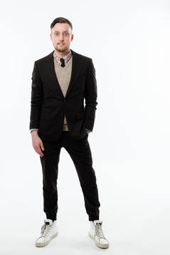 Axel Pileby, Cmore