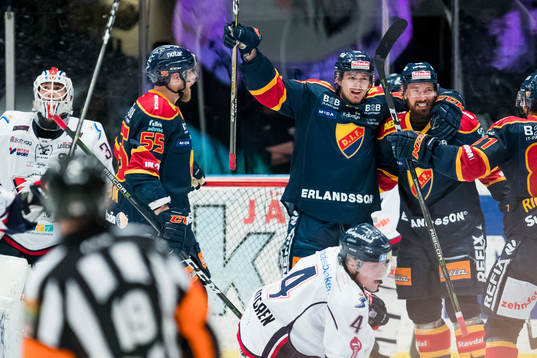 Djurgårdens Mikael Ahlén jublar