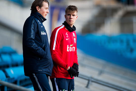 Sander Berge and Kristoffer Ajer of Norway