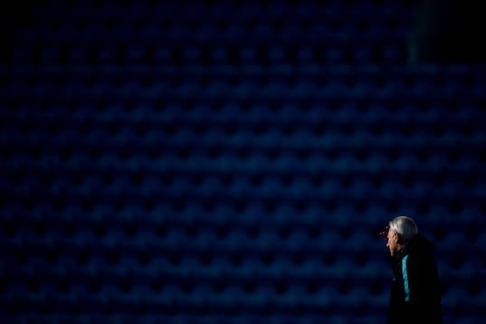 Bert van Marwijk, head coach of Australia