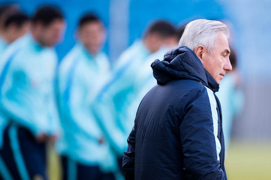 Bert van Marwijk, head coach of Australia