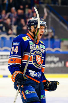 Växjös Eric Martinsson jublar