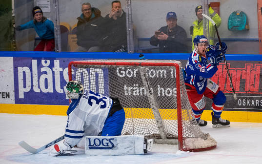 Oskarshamns Lucas Elvenes jublar