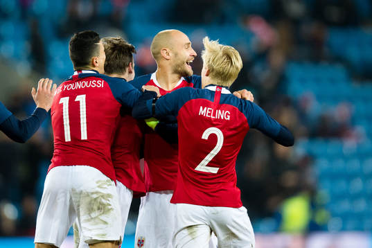 Tore Reginiussen of Norway celebrates the 2-1 goal