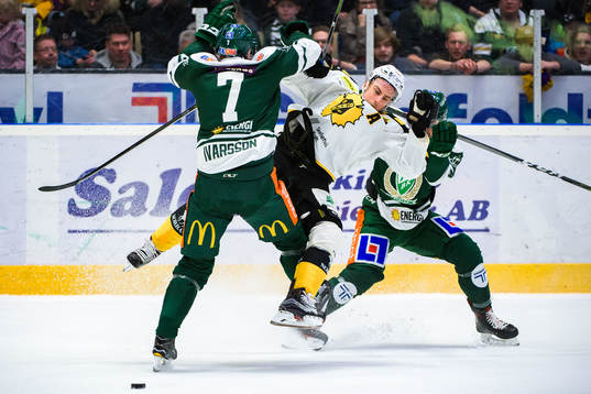 Färjestads Johan Ivarsson och Skellefteås Joakim