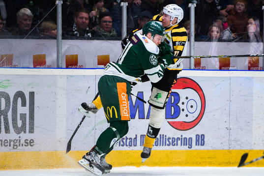 Färjestads Ilari Melart och Skellefteås Pär Lindholm