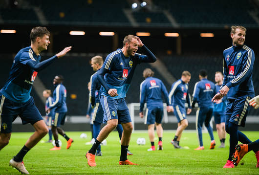 Sveriges Mikael Lustig, Andreas Granqvist och Ola Toivonen