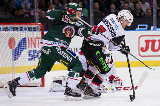 Frölundas Mats Rosseli Olsen och Malmö Redhawks Nils