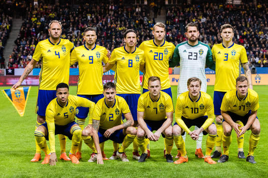 Sveriges startelva innan träningslandskampen i fotboll