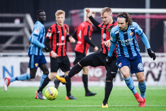 Brommapojkarnas Christoffer Brandeborn och Djurgårdens