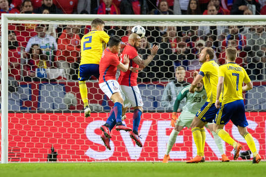 Chiles Arturo Vidal nickar precis utanför