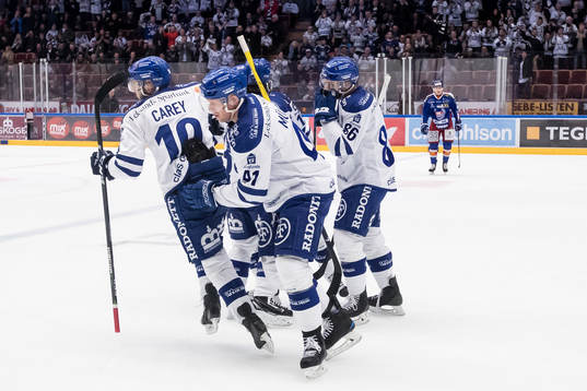 Leksands Matt Carey jublar