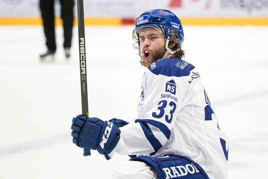 Leksands Anton Öhman jublar
