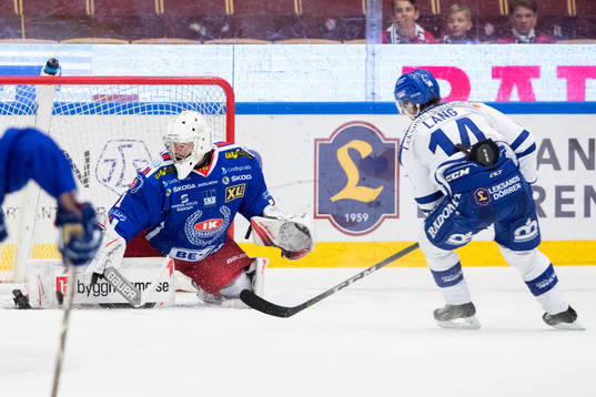 Leksands Oskar Lang och Oskarshamns målvakt Christoffer