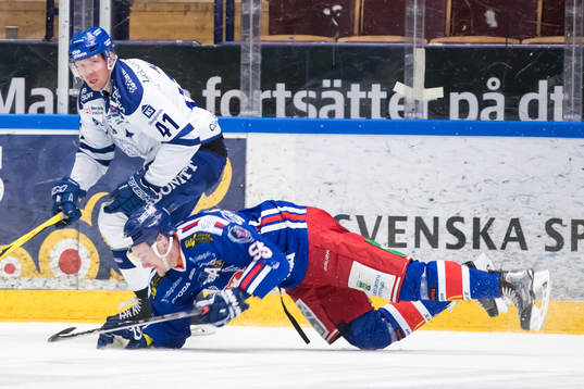 Leksands Marcel Müller och Oskarshamns Tom Linder  i