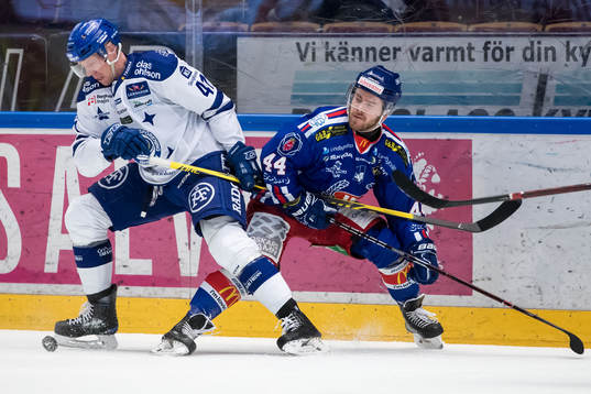 Leksands Marcel Müller och Oskarshamns Patrik Parkkonen  i