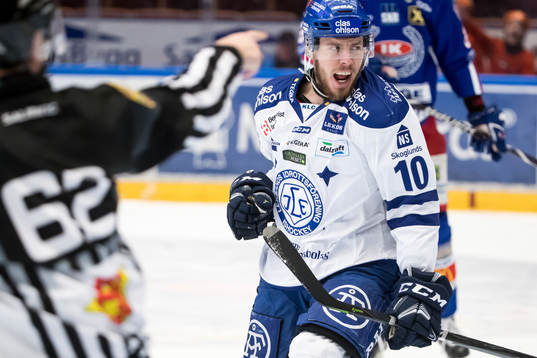 Leksands Matt Carey jublar