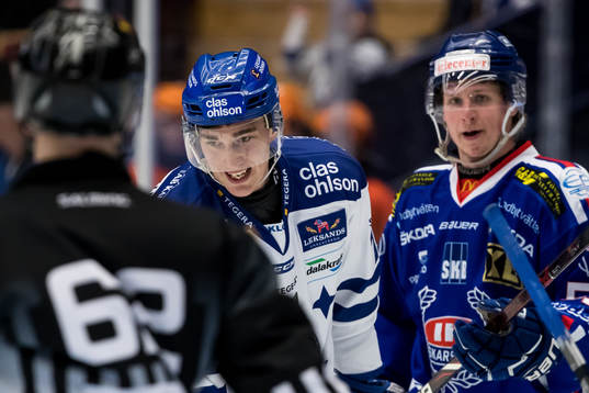 Leksands Tobias Forsberg  i ishockeymatchen i