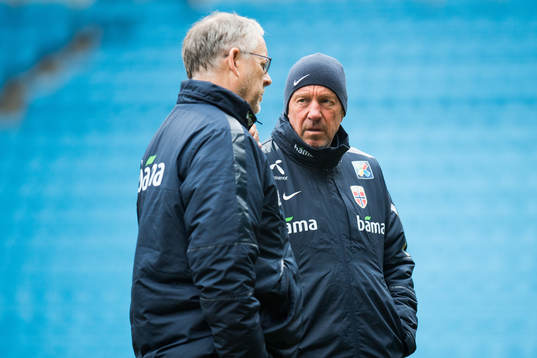 Lars Lagerbäck, head coach of Norway, and Nils Johan Semb,