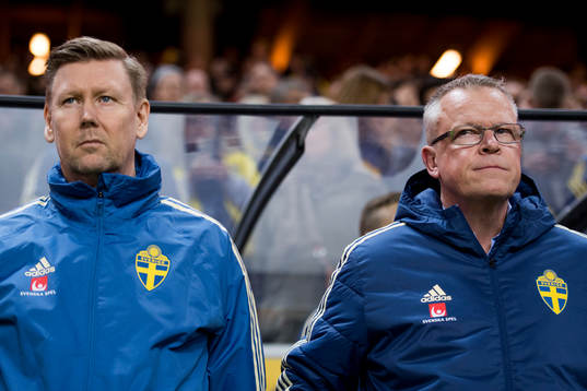 Sveriges assisterande förbundskapten Peter Wettergren och