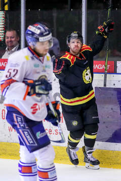 Brynäs Kevin Clark jublar