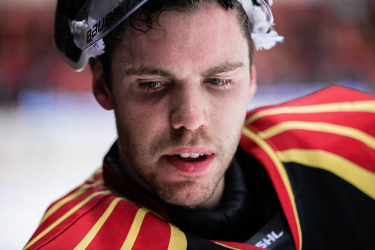 Brynäs målvakt Linus Fernström