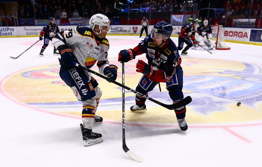 Djurgårdens Patrik Lundh och Linköpings Eddie Larsson