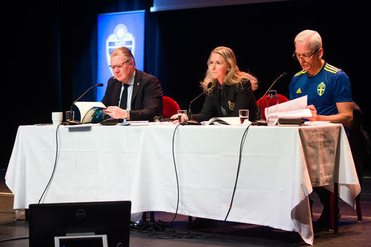 Karl-Erik Nilsson, Ordförande Fotbollförbundet , Maria