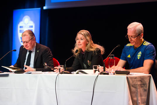 Karl-Erik Nilsson, Ordförande Fotbollförbundet , Maria