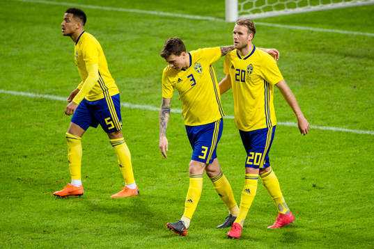 Sveriges Ola Toivonen jublar
