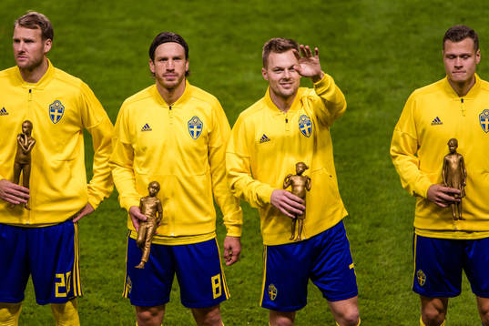 Sveriges Ola Toivonen , Gustav Svensson , Sebastian Larsson