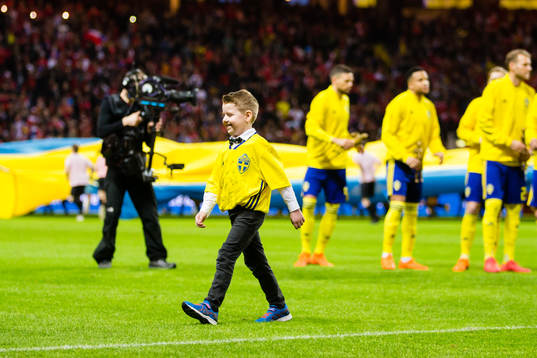 Lukas Wilhelmsson går av planen