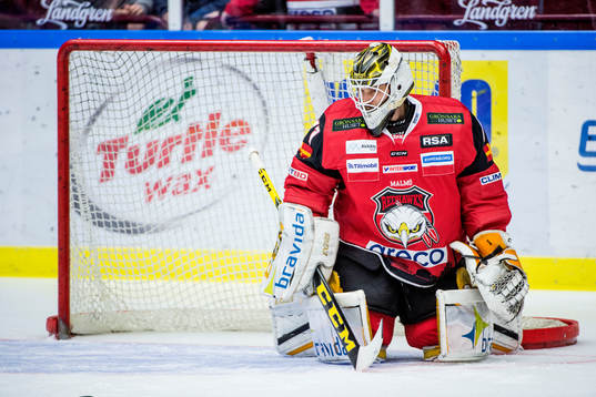 Malmö Redhawks målvakt Jonatan Bjurö innan kvartsfinal 4
