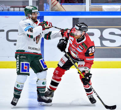 Frölundas Joel Lundqvist och Malmö Redhawks Jens Olsson